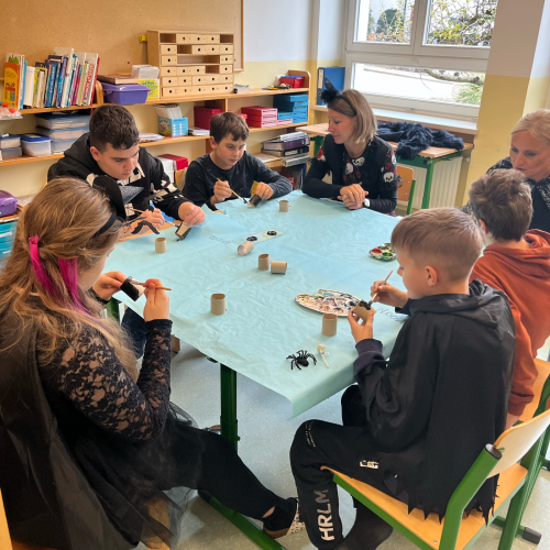 Gruselige Spinnen Werkstatt